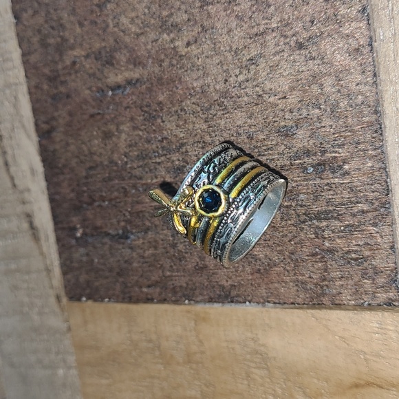Size 7.5 - Star Fish 🌟 Boho Ring - Picture 4 of 5